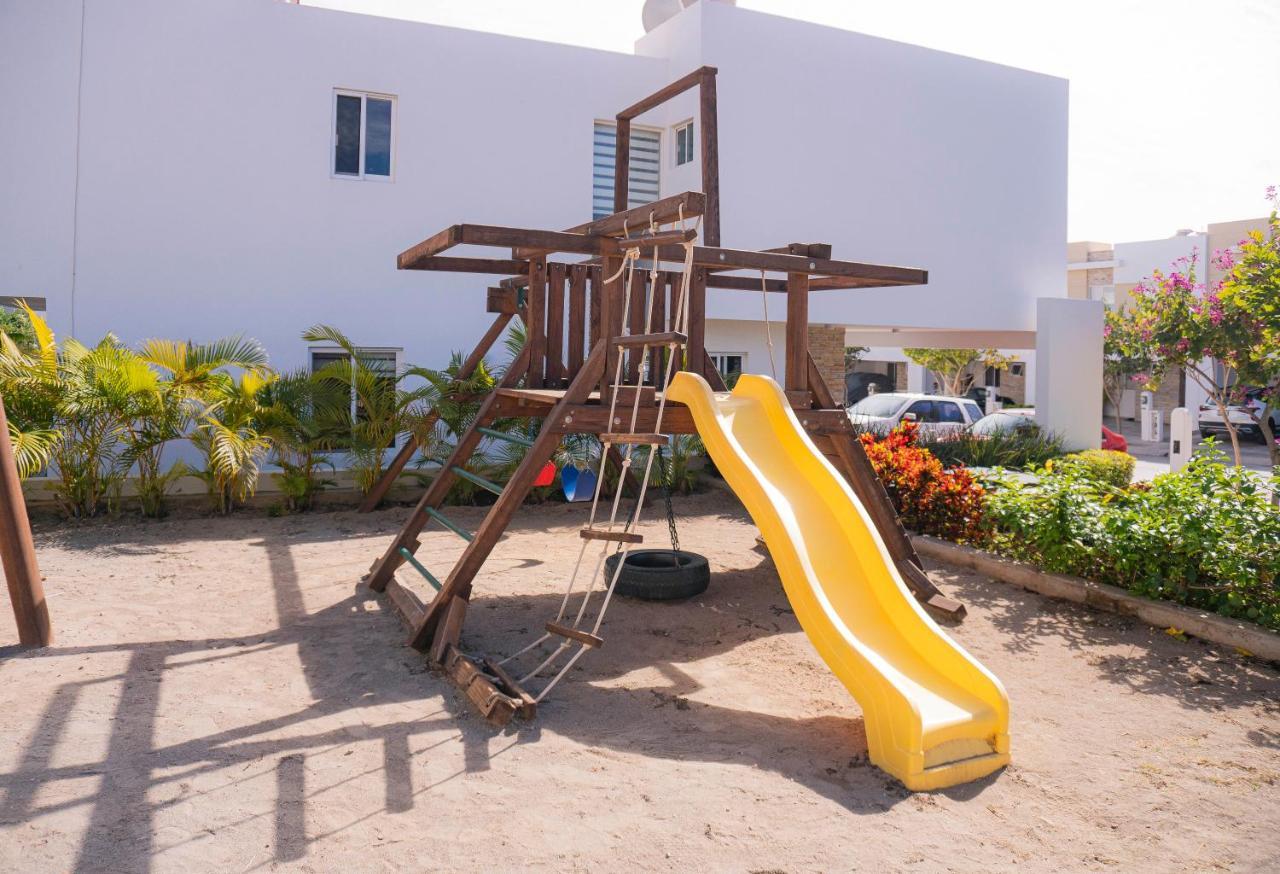 Casa En Privada Frente A La Playa Con Alberca! Villa Масатлан Екстериор снимка